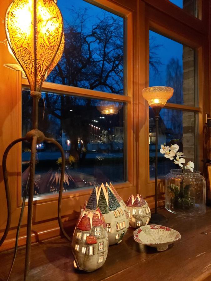 Pension & Restaurant "Alte Schule" Kluis Dış mekan fotoğraf